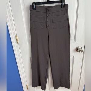 Halara Gray Straight Leg Medium High Waisted Pants